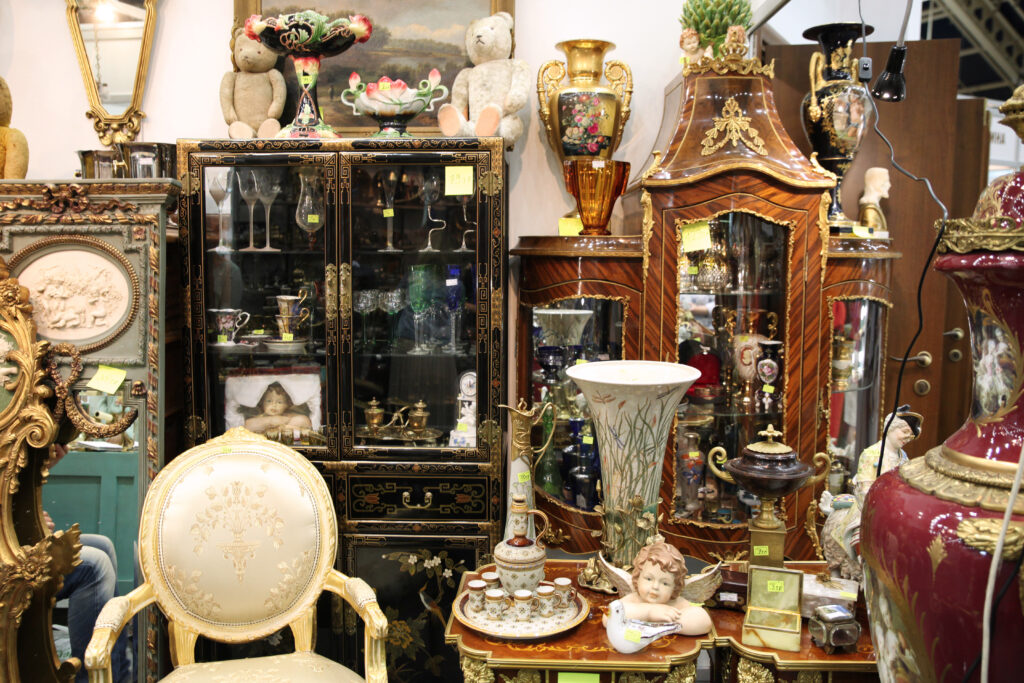 Antiques - What Should I Look Out For? - Bridport Antiques